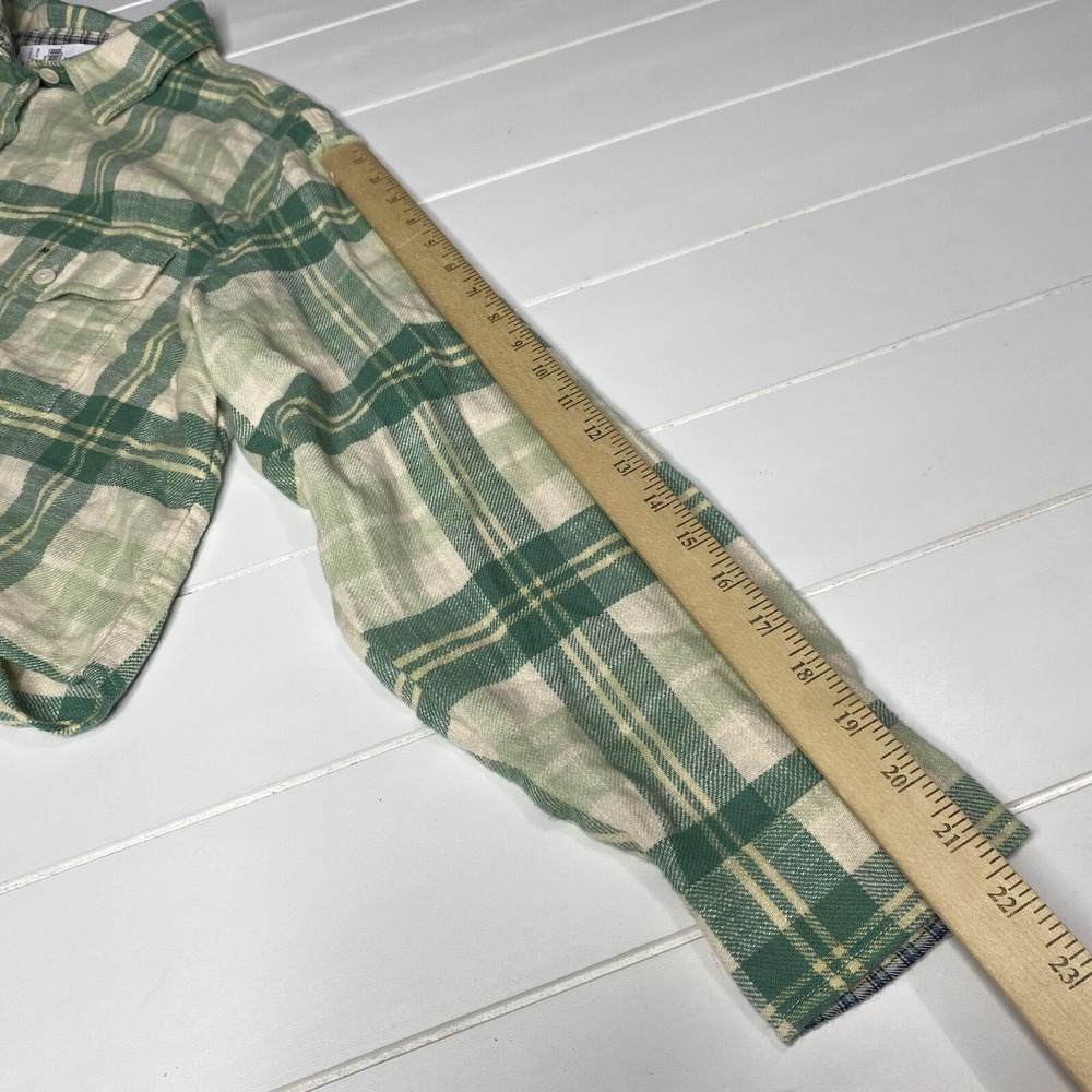American Eagle Women Size M Button‎ Up Shirt Flannel Cropped Green Cream Plaid - Picture 11 of 16